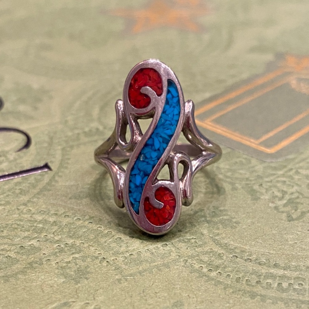 Stylish Silver Ring with Red and Blue Accents